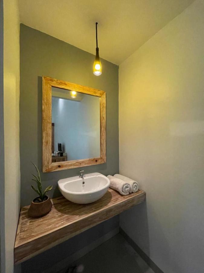 Ferienwohnung Hello Penida House Toyapakeh Exterior foto